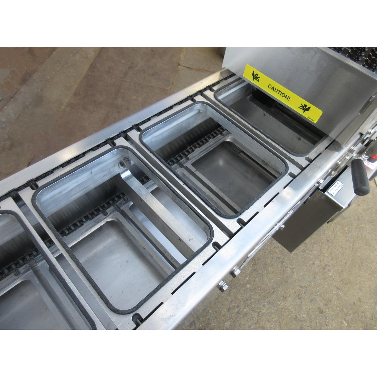 Oliver Food Tray Sealer