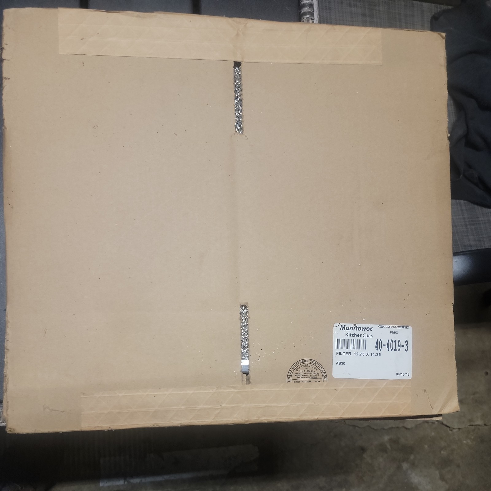 NEW 40-4019-3 OEM Manitowoc Q-0200 Air Filter (12.75″ x 14.25″) 4040193