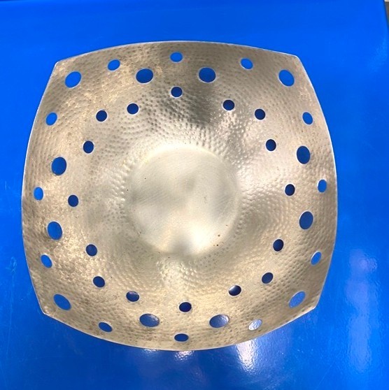 Baskets/ Bread Table Baskets 9″ Modern Chrome