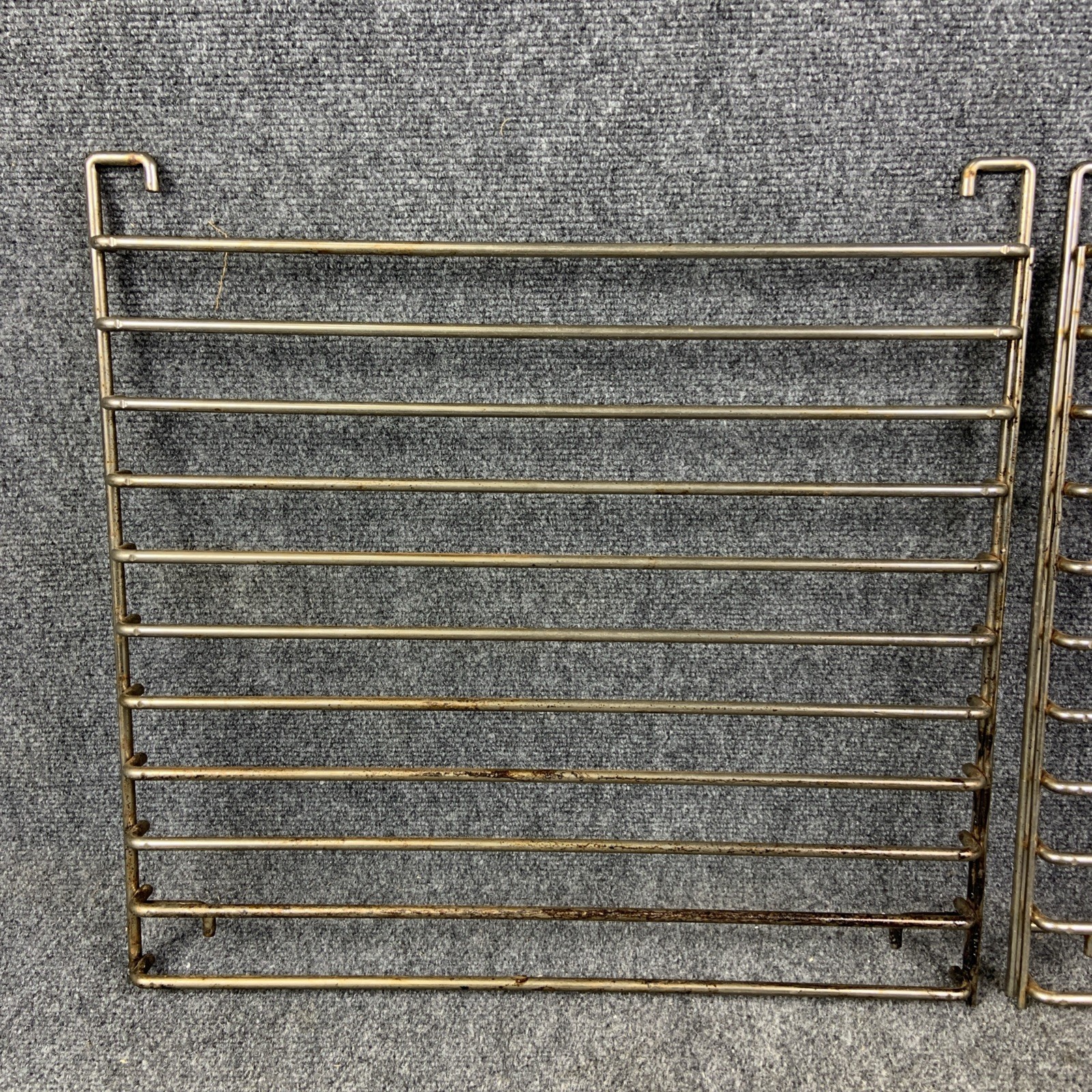 Hobart Vulcan Commercial Oven Guide Racks Set Shelf Holders 20″ x 19″
