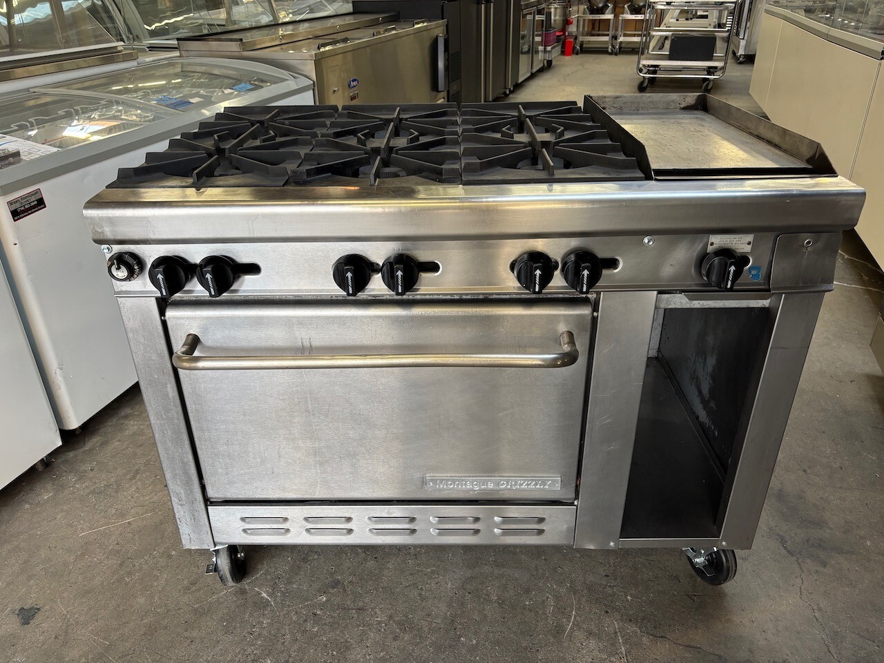 48″ Gas Range Montague 12″ Griddle Flat Top 6 Open Flame Burner On Oven Base NSF