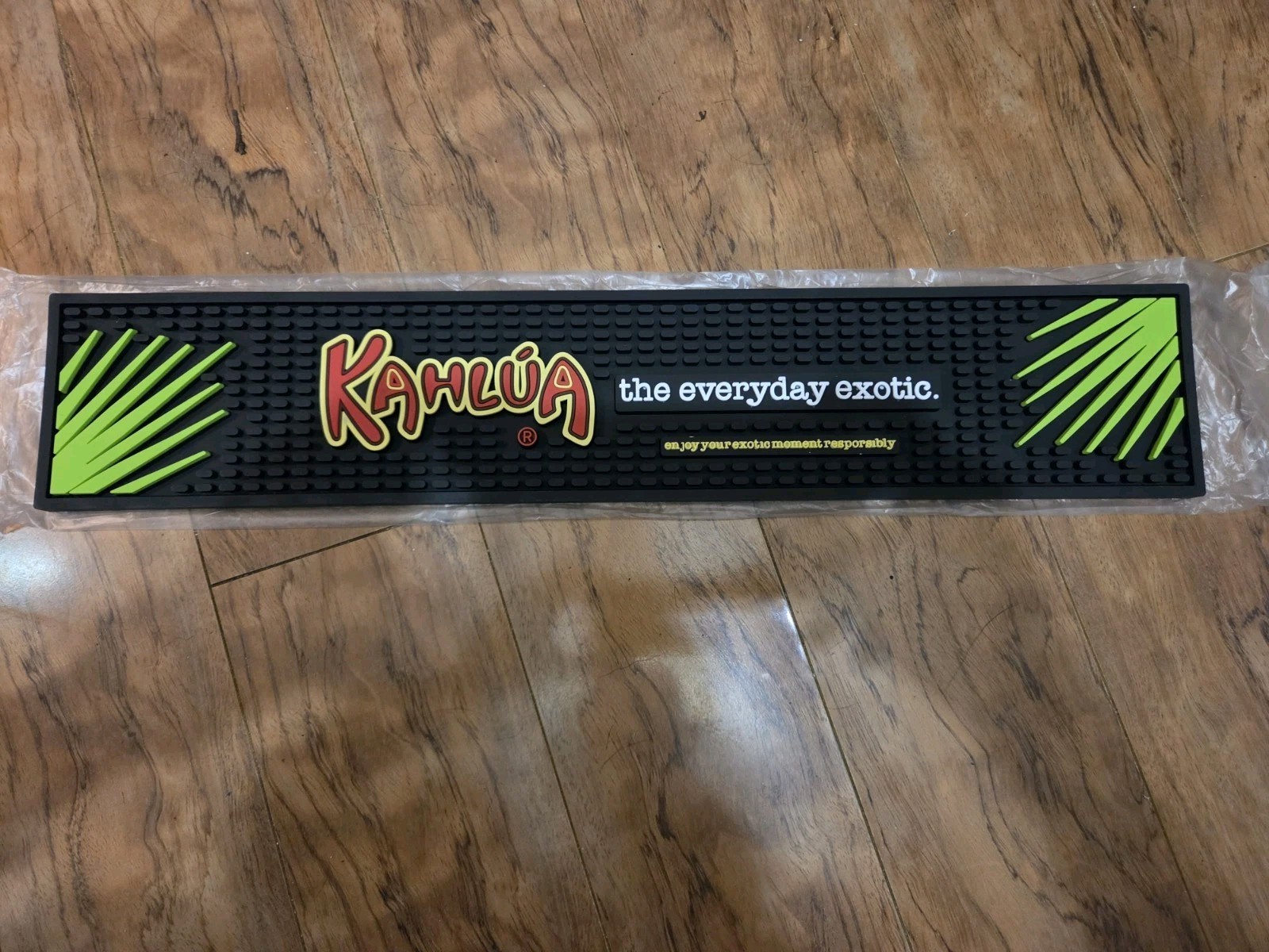 Kahlua Original Bar Service Spill Rail Mat 21 By 4 Inch
