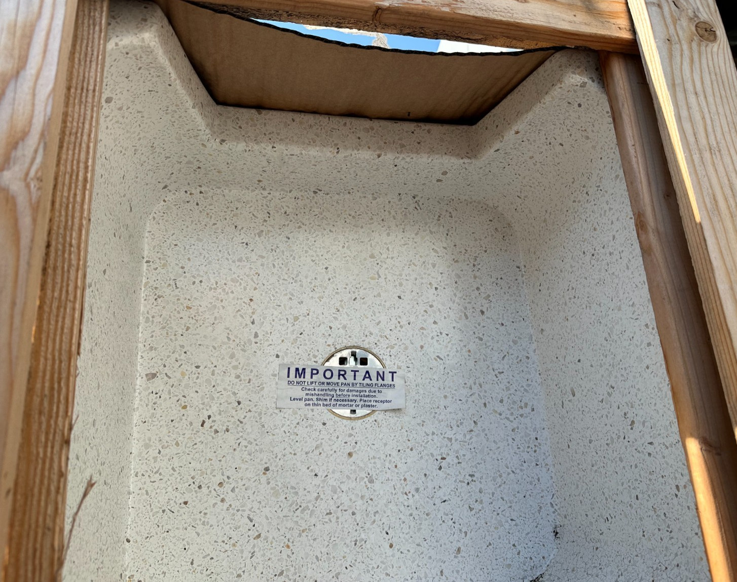 Florestone 90-24×24, 24″ x 24″ x 12″ Terrazzo Floor-Mount Mop Basin w/Drop Front