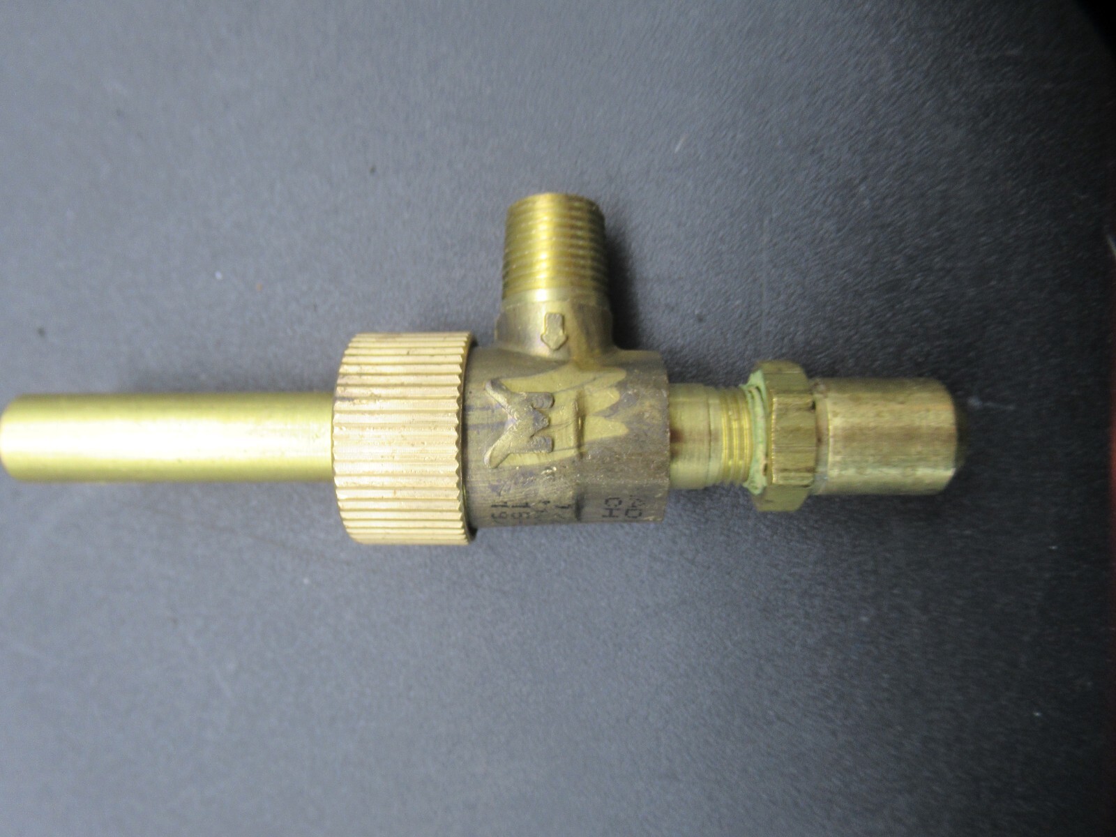 Mavrik 52-1163 Valve Top Burner 1/8″ NPT #46 Hood Orfice Brass 521163 1/2 PSI