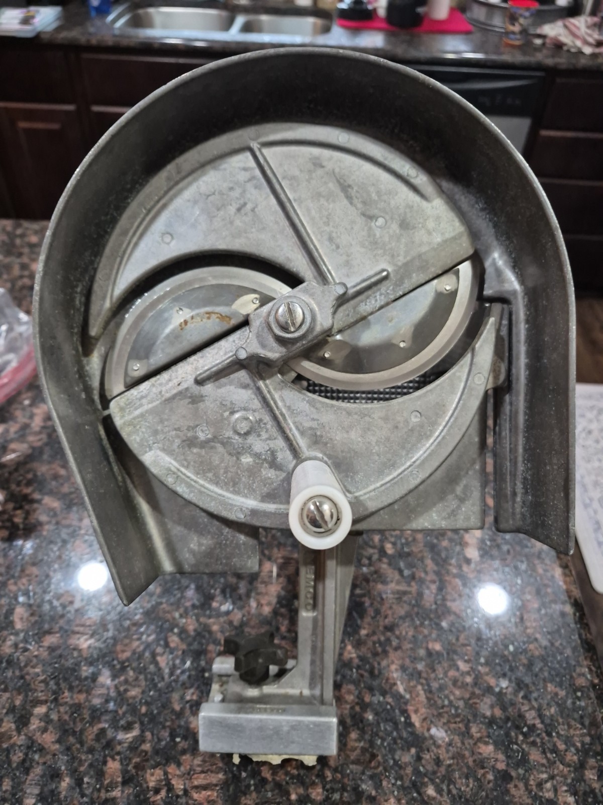 Nemco N55200AN Fruit & Veggie Cutter (Includes Base)