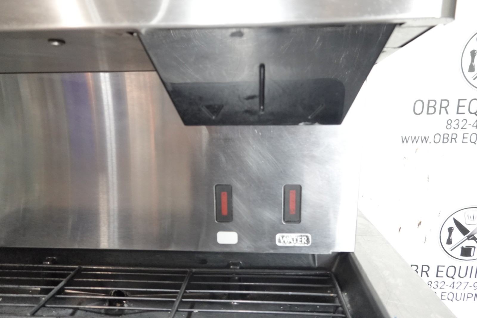 HOSHIZAKI 320LBS AIR COOLED ICE MAKER/ WATER DISPENSER (CUBELET) MODEL DCM-300BA