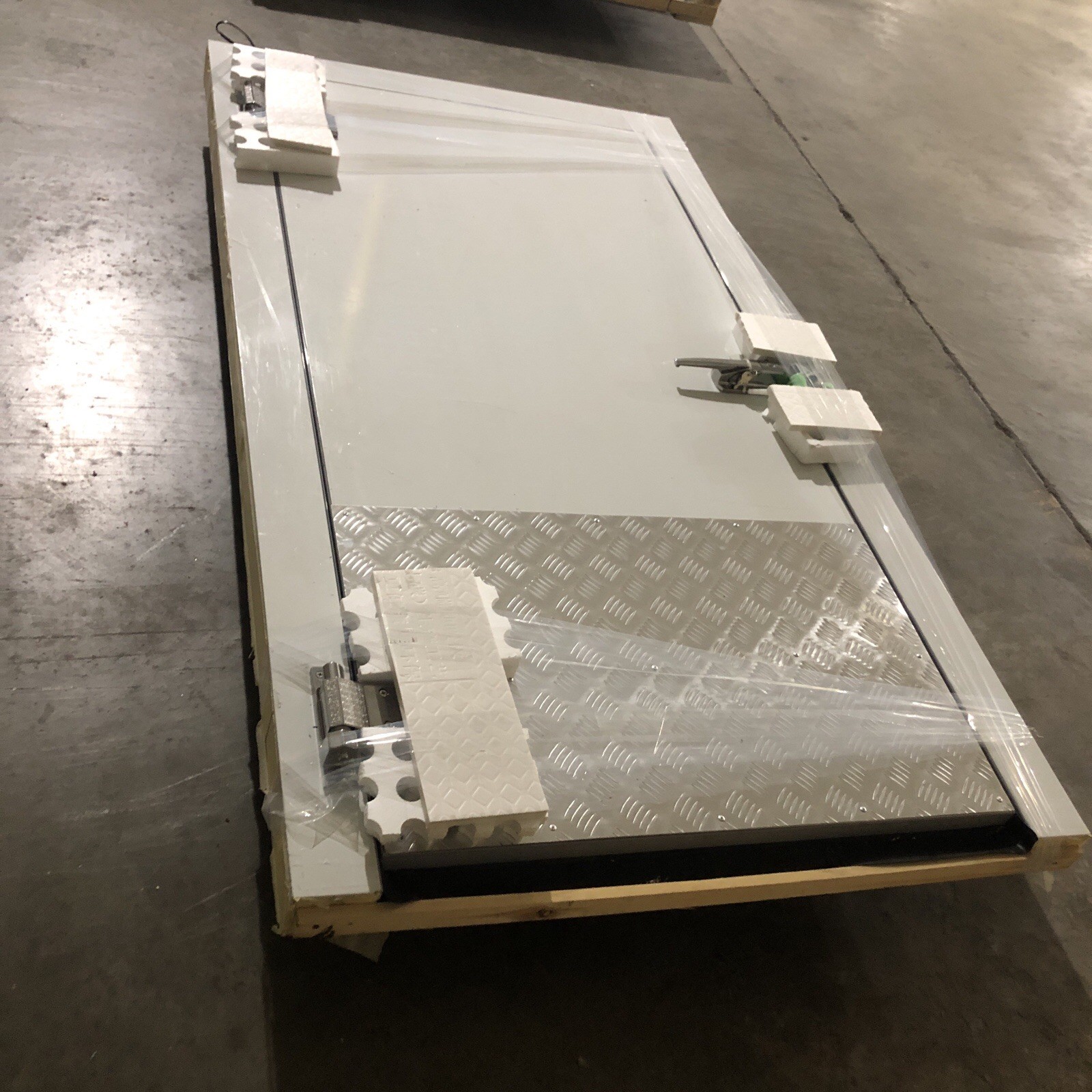 36″x80″ Solid Door For walk-in Freezer