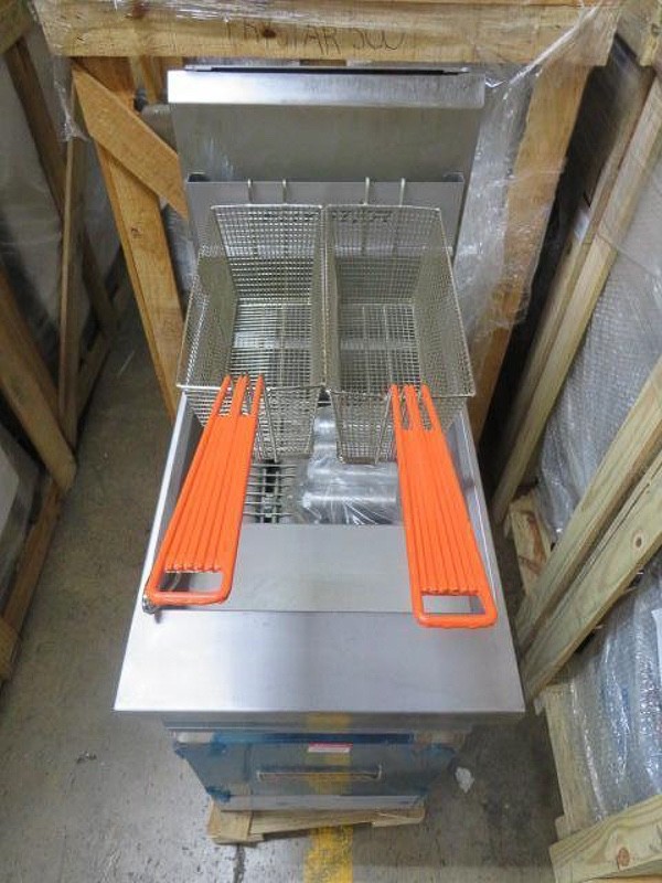 Sierra Frystar 400 Commercial Gas Fryer – 40 lb Stainless Steel Deep Fryer