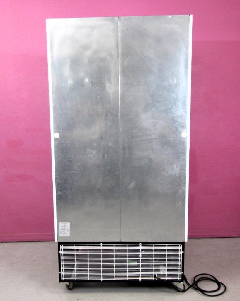 Blue Air BAGR35 Reach In 2 Glass Door Merchandising Display Refrigerator 26 c/f