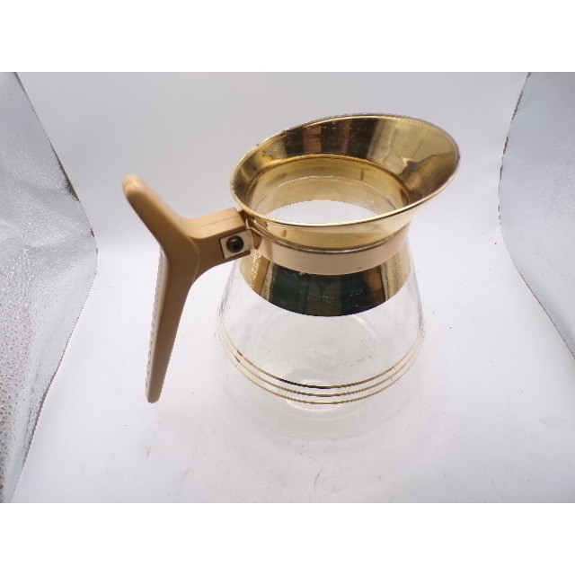 Vintage 22kt Gold Trim Glass Coffee Carafe Pot Beige Handle 22 oz