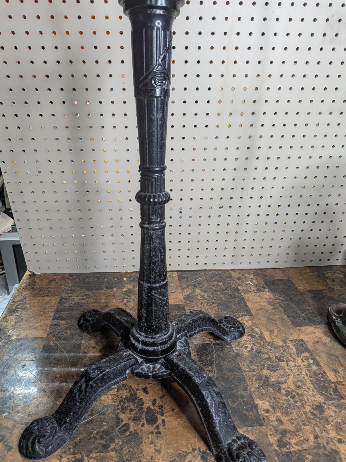 Original Carousel Gumball Machine Stand Only 24″ – OEM