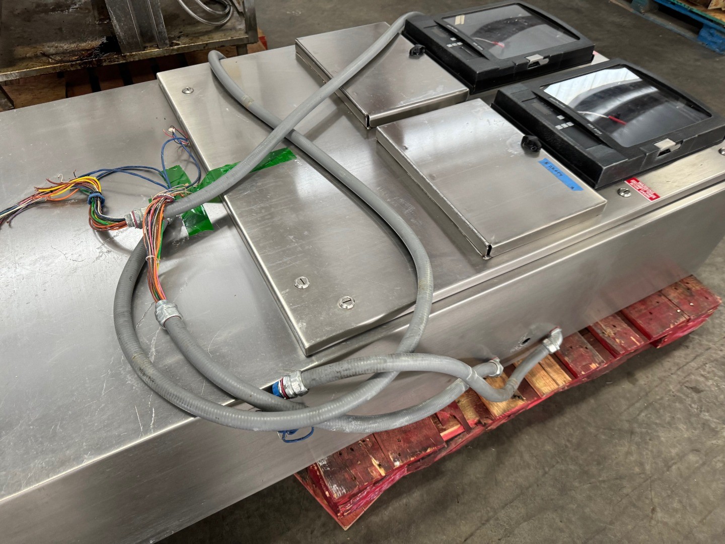 Cleveland 100 GN Agiatator Kettle & 1000 LB Cook Chill Tank W Controller