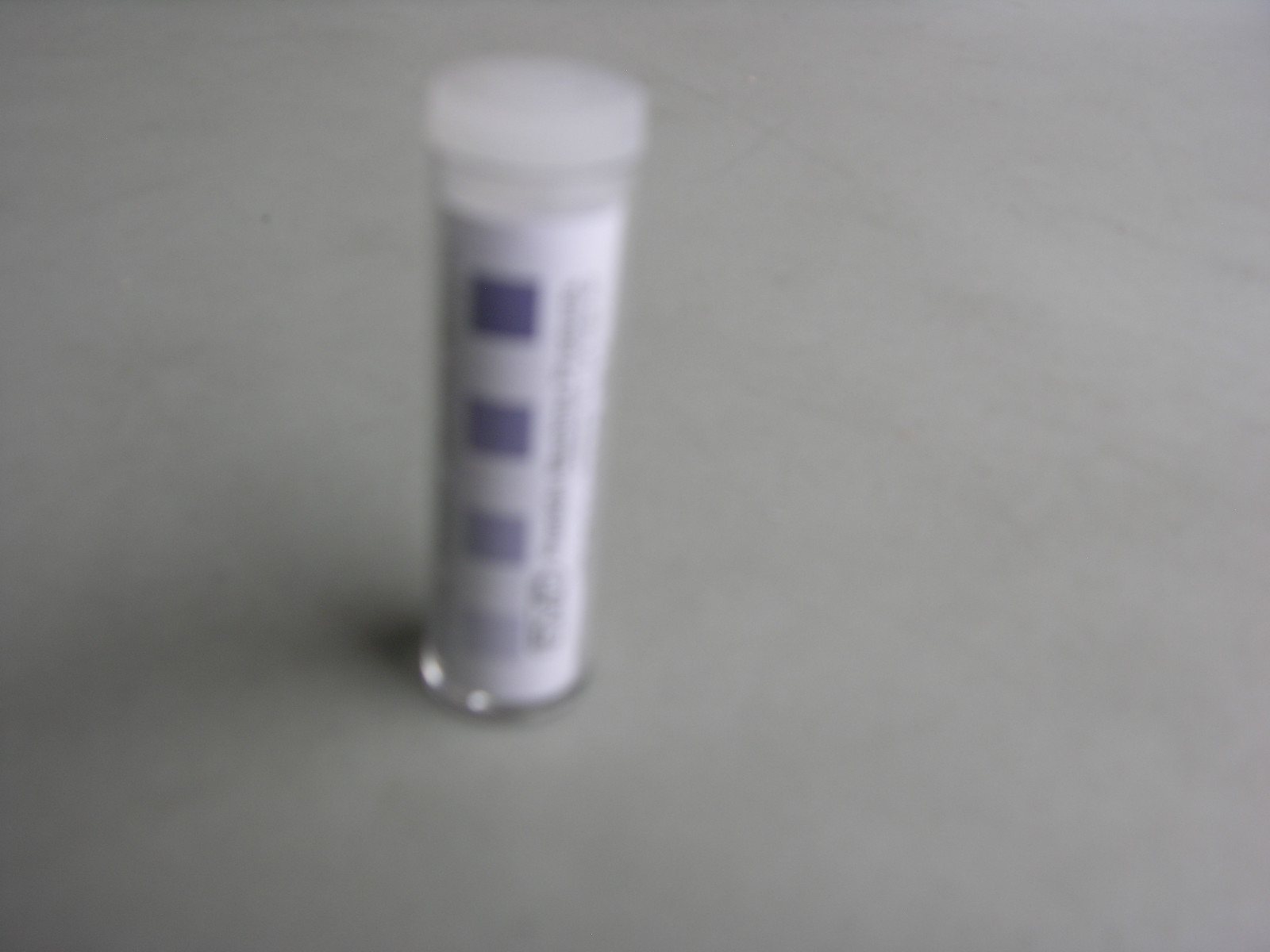 USA SELLER 100 CHLORINE SANITIZER TEST STRIPS 2″ FREE SHIPPING USA ONLY