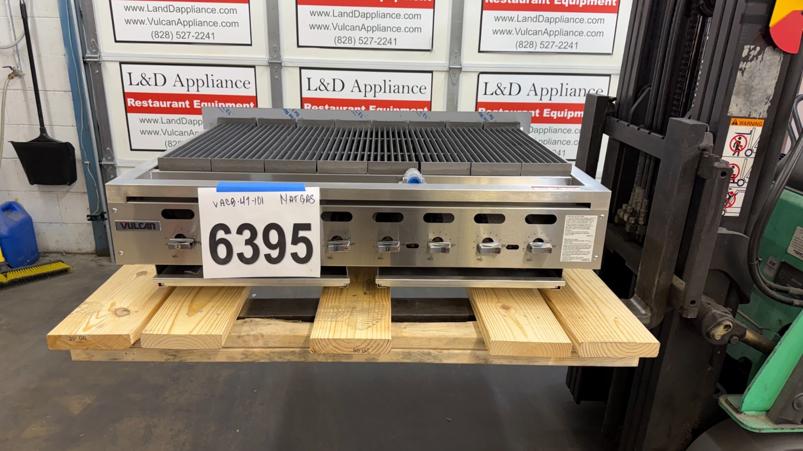 6395 New S/D Vulcan 47″ HD Radiant Charbroiler Chargrill – Model: VACB47-101