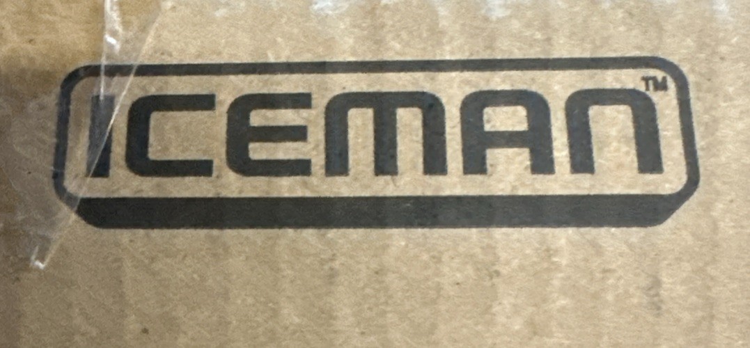 Iceman Slush-Ease Slushy Maker with Customizable, 64oz, Black New In Box