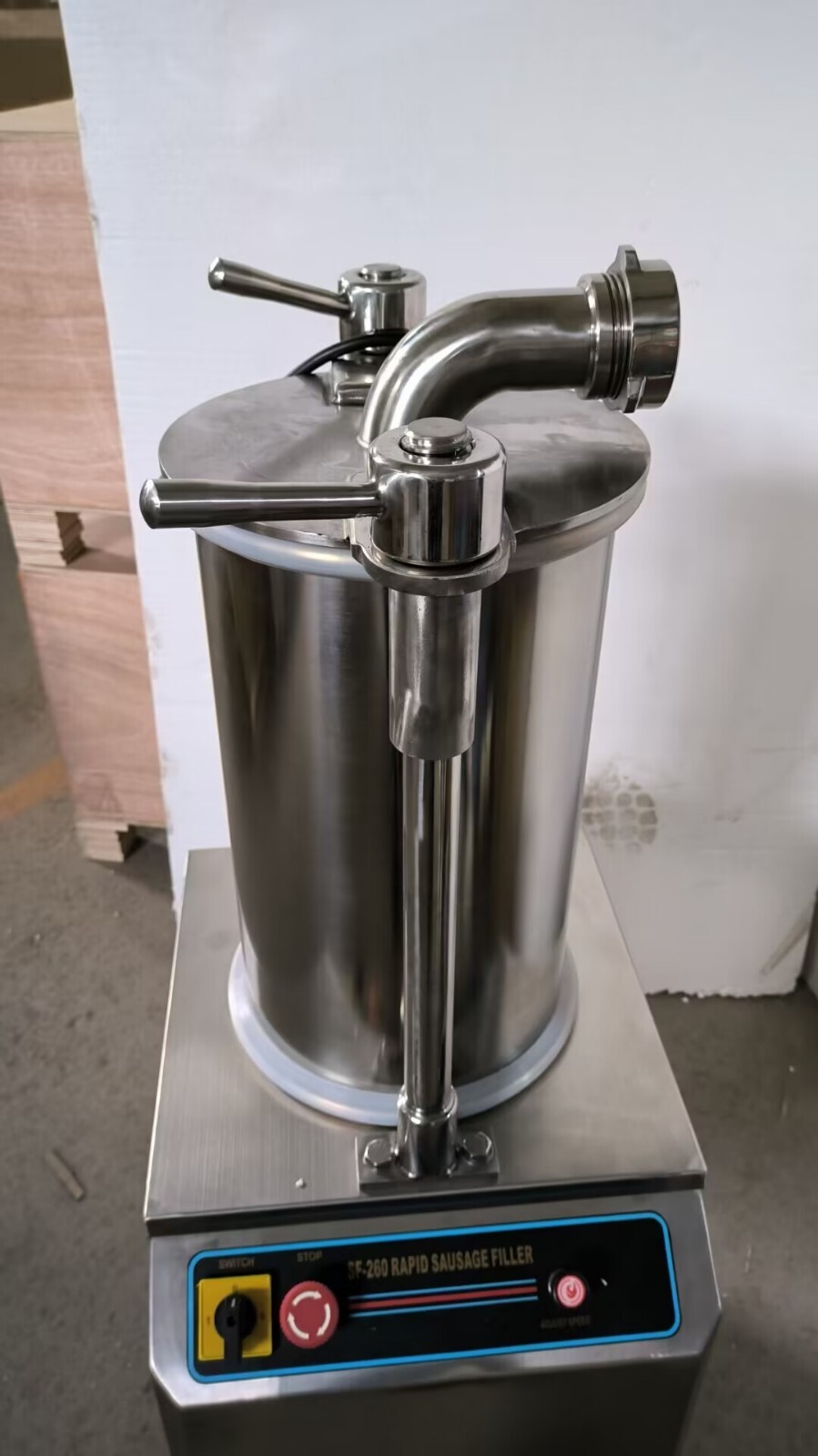 110V 26L Commercial Hydraulic Sausage Stuffer Maker Meat Filler Machine Vertical