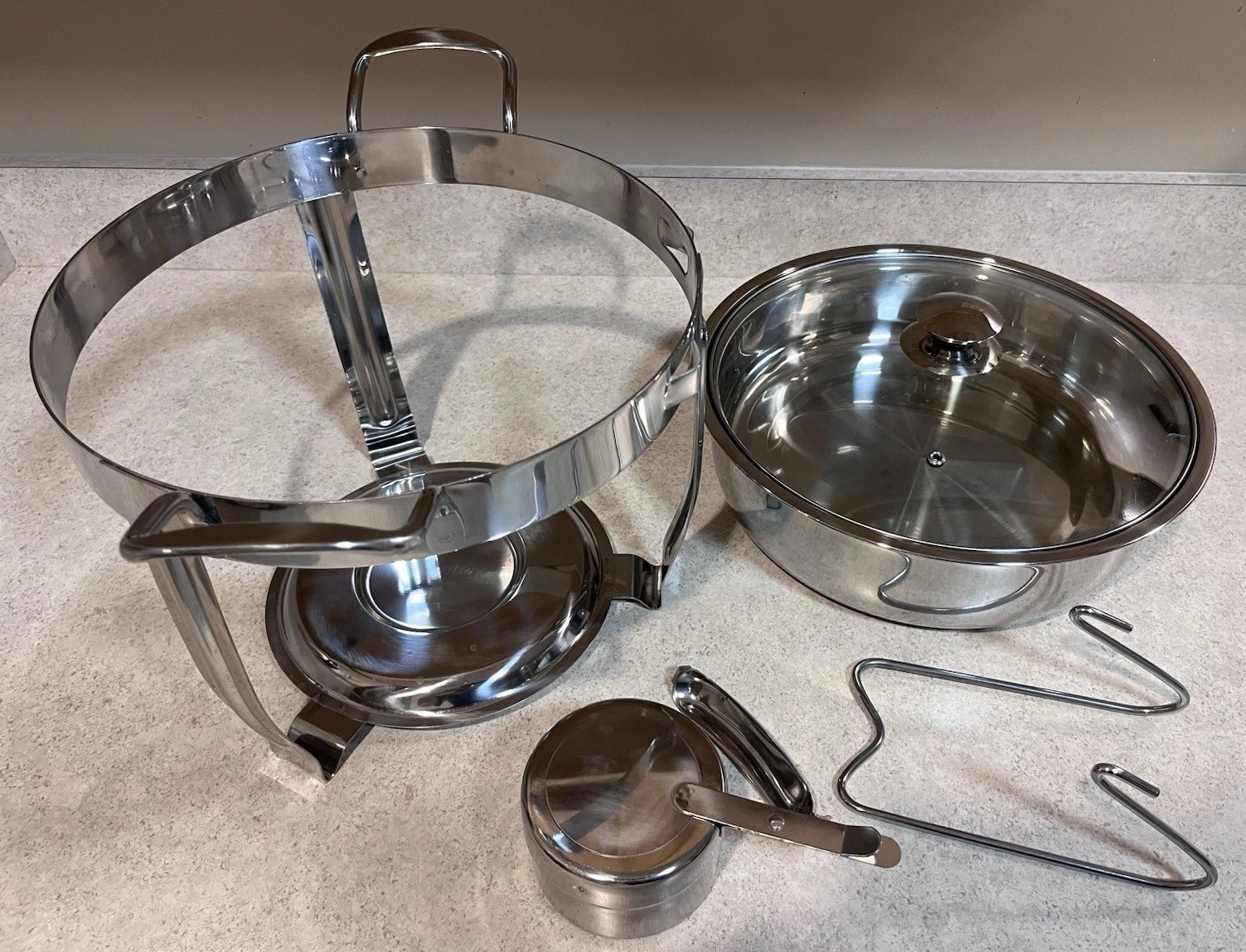 SALT Stainless Steel 7-Piece Chafing Dish – 4 Quart NEW in Original Box!