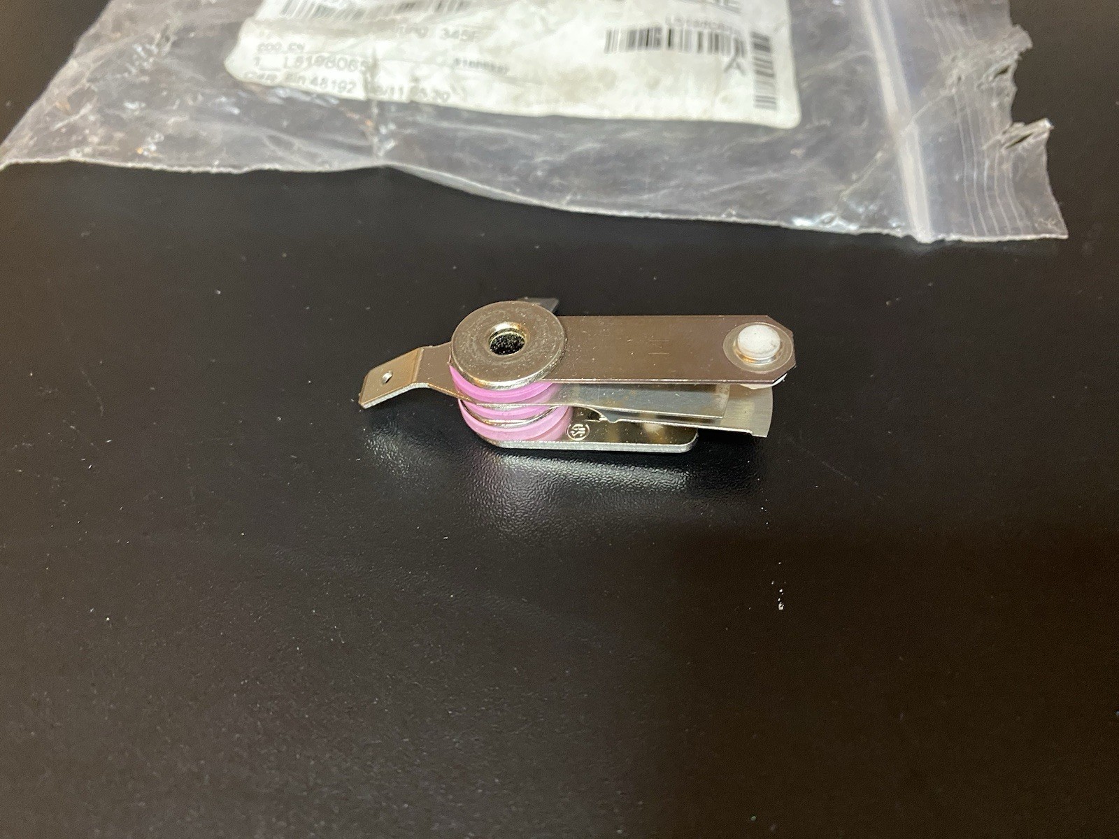 APW Wyott APW2T-69106 Limiting Thermostat 345 Deg OEM For Toaster And Food Well