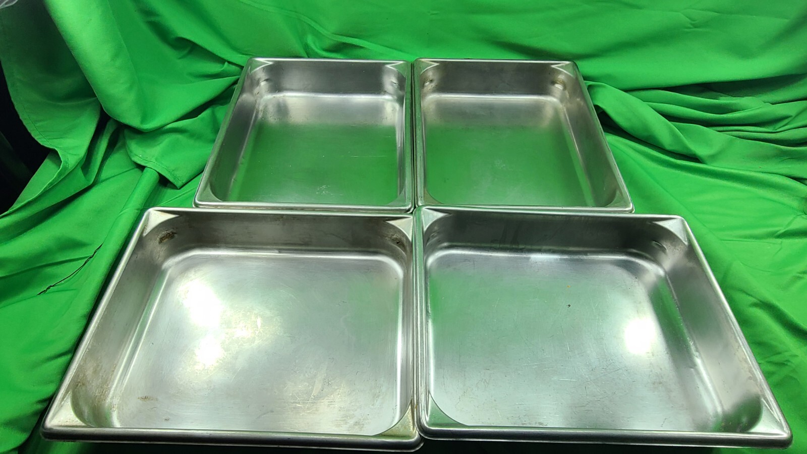 Lot of 4 Vollrath 30222 Super Pan V S/S Half Size x 2.5 D Food Pan»