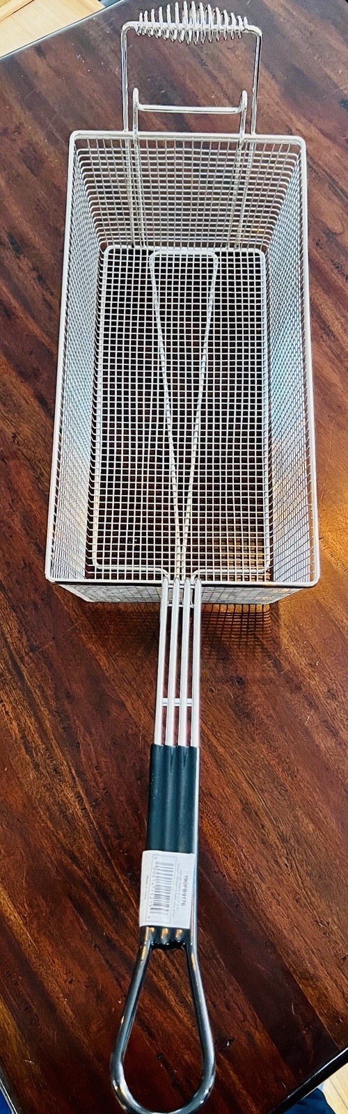 Commercial Grade 17″ × 9″ x 6″ Fry / Fryer Basket with Silicone Handle (NEW)