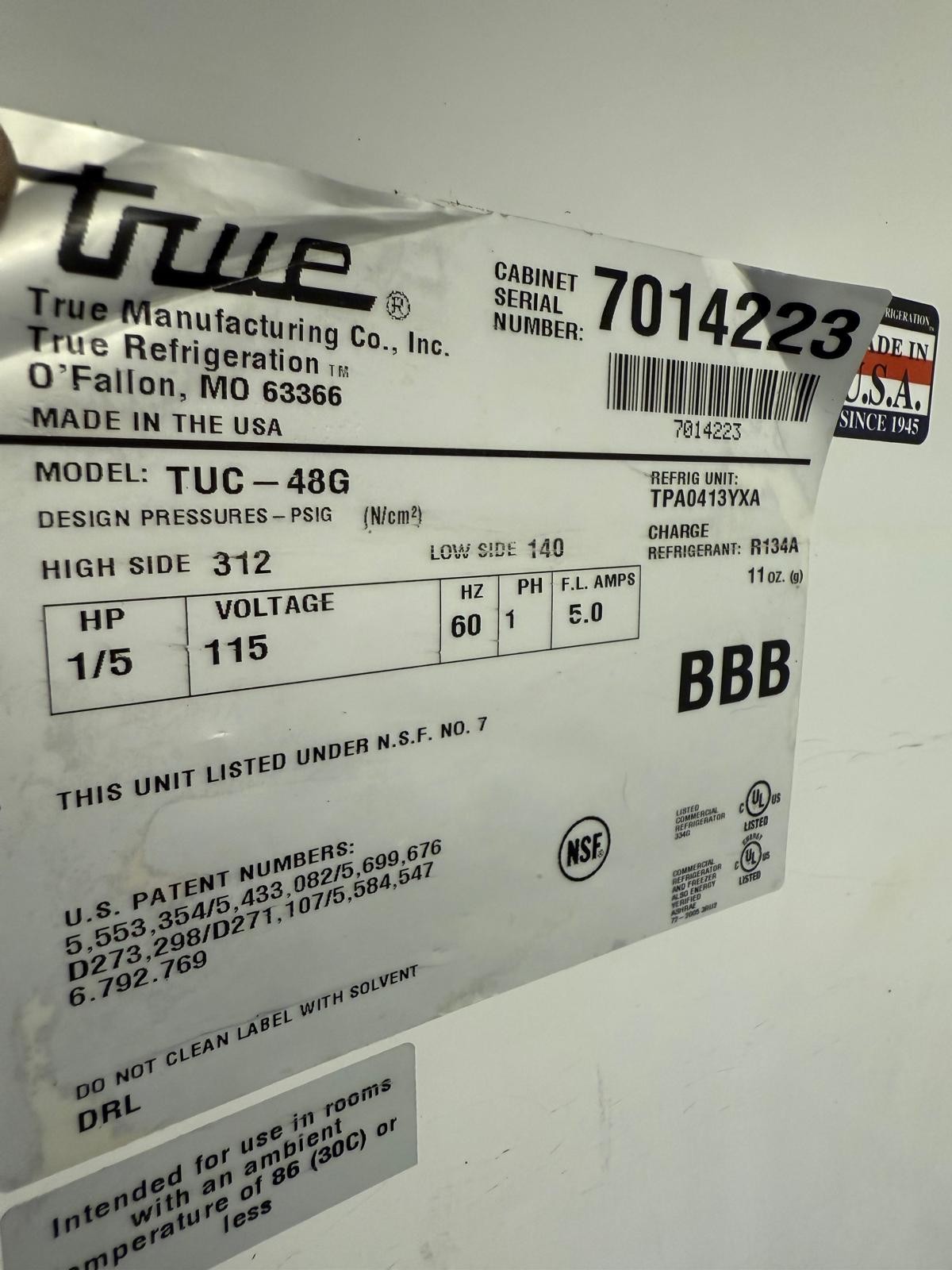 True TUC-48G-FGD01 48 3/8″ Undercounter Refrigerator with Glass Doors