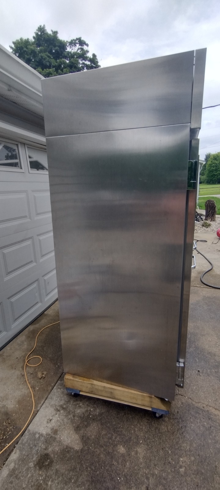 Continental DL3R-SS 3 Door Commercial Refrigerator SS 72 Cu Ft Runs Cool W Rack