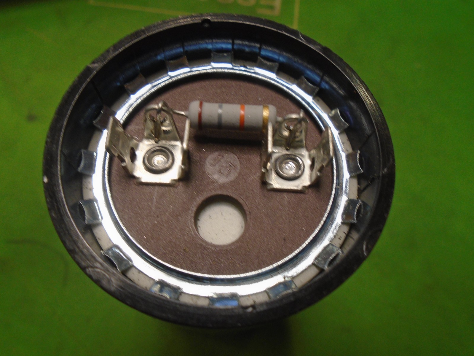 Copeland Start Capacitor | Round | 165V 50-60 Hz 243-292uF 014-0061-32