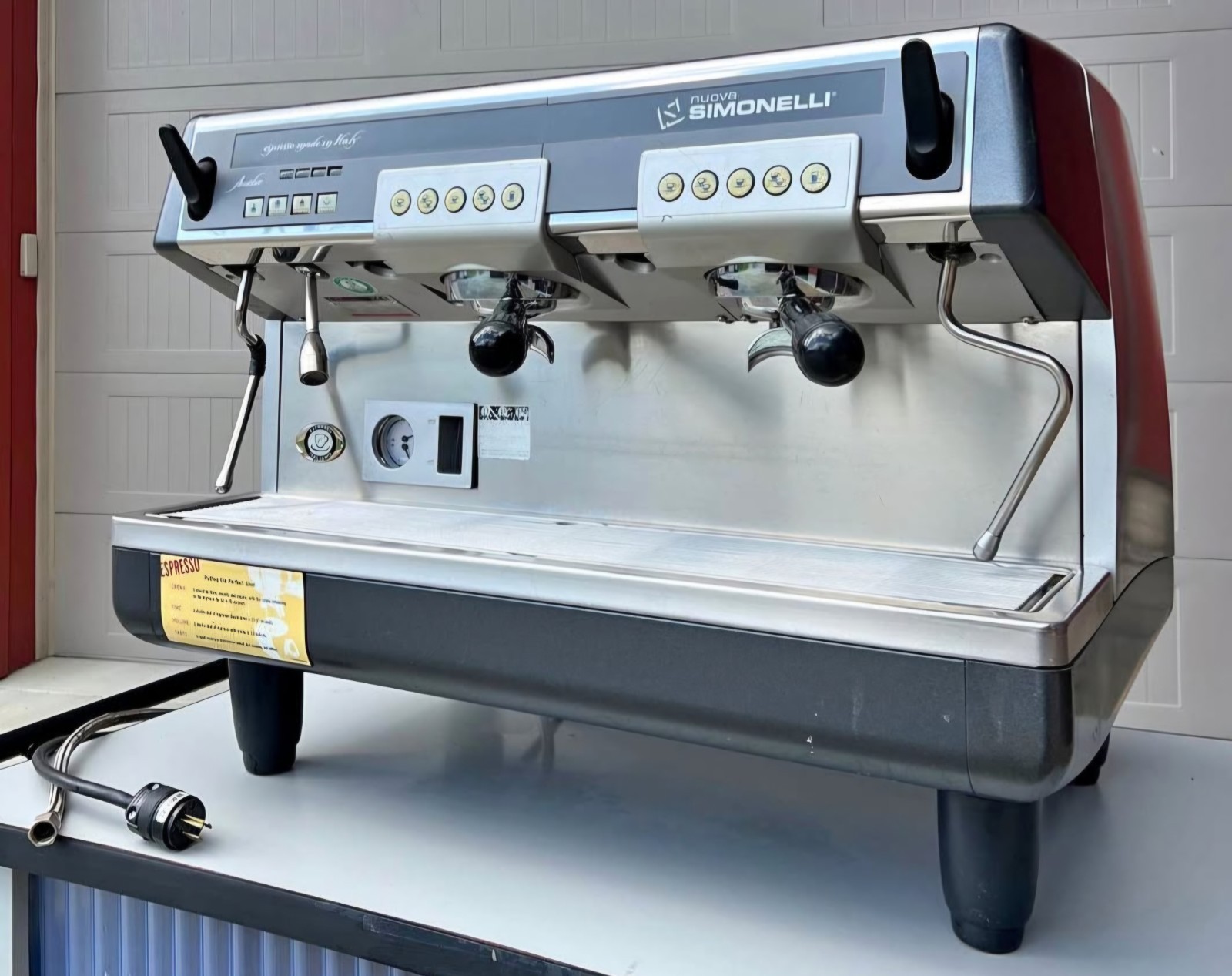 Nuova Simonelli Aurelia Commercial Automatic Espresso Machine, Dual Voltage, Gr…