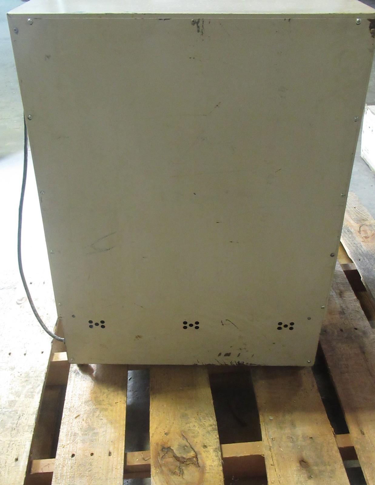 Fisher Scientific 13-245-630F Isotemp Oven 115V 7.4A 60Hz 3.1 cu ft USED