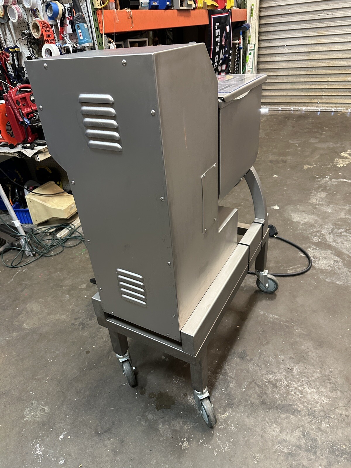 Thunderbird AMG-50 Meat Grinder/Mixer 6 HP / 80 lbs. Capacity