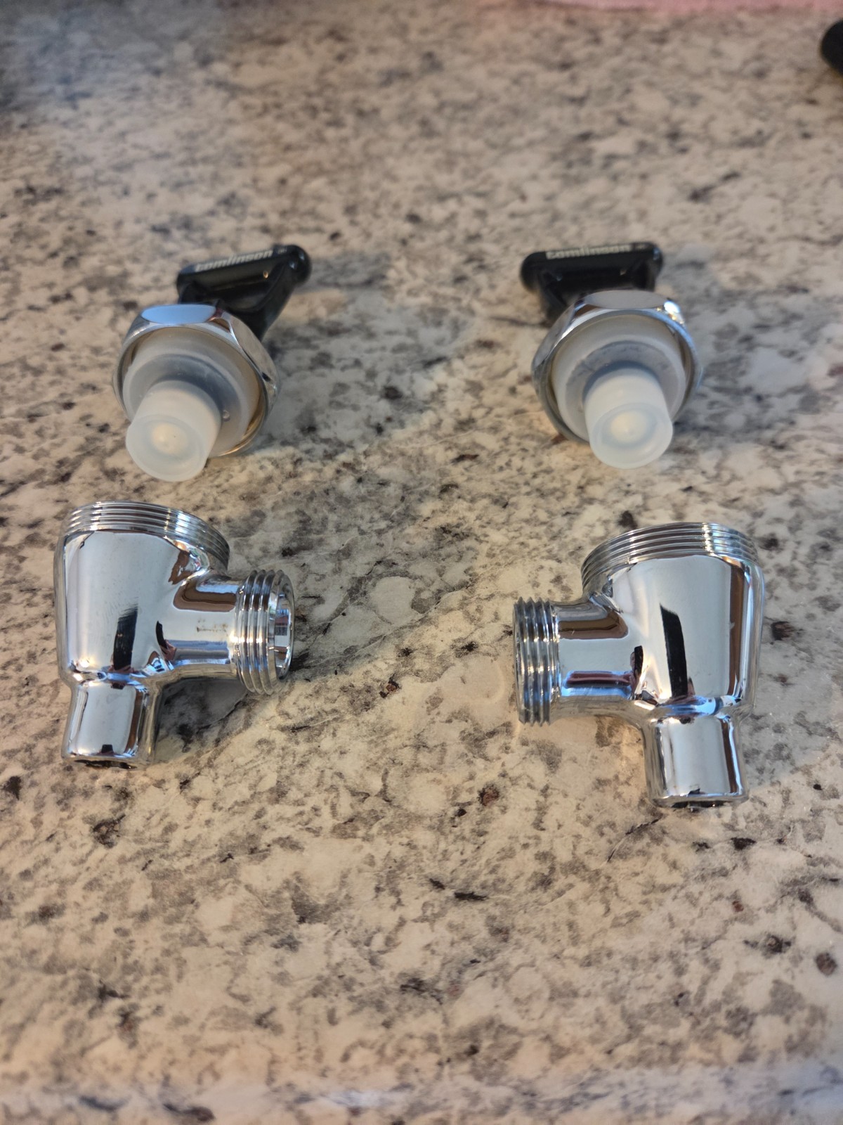 tomlinson faucet for coffee urns. Chrome plated brass body/bonnet. New seals