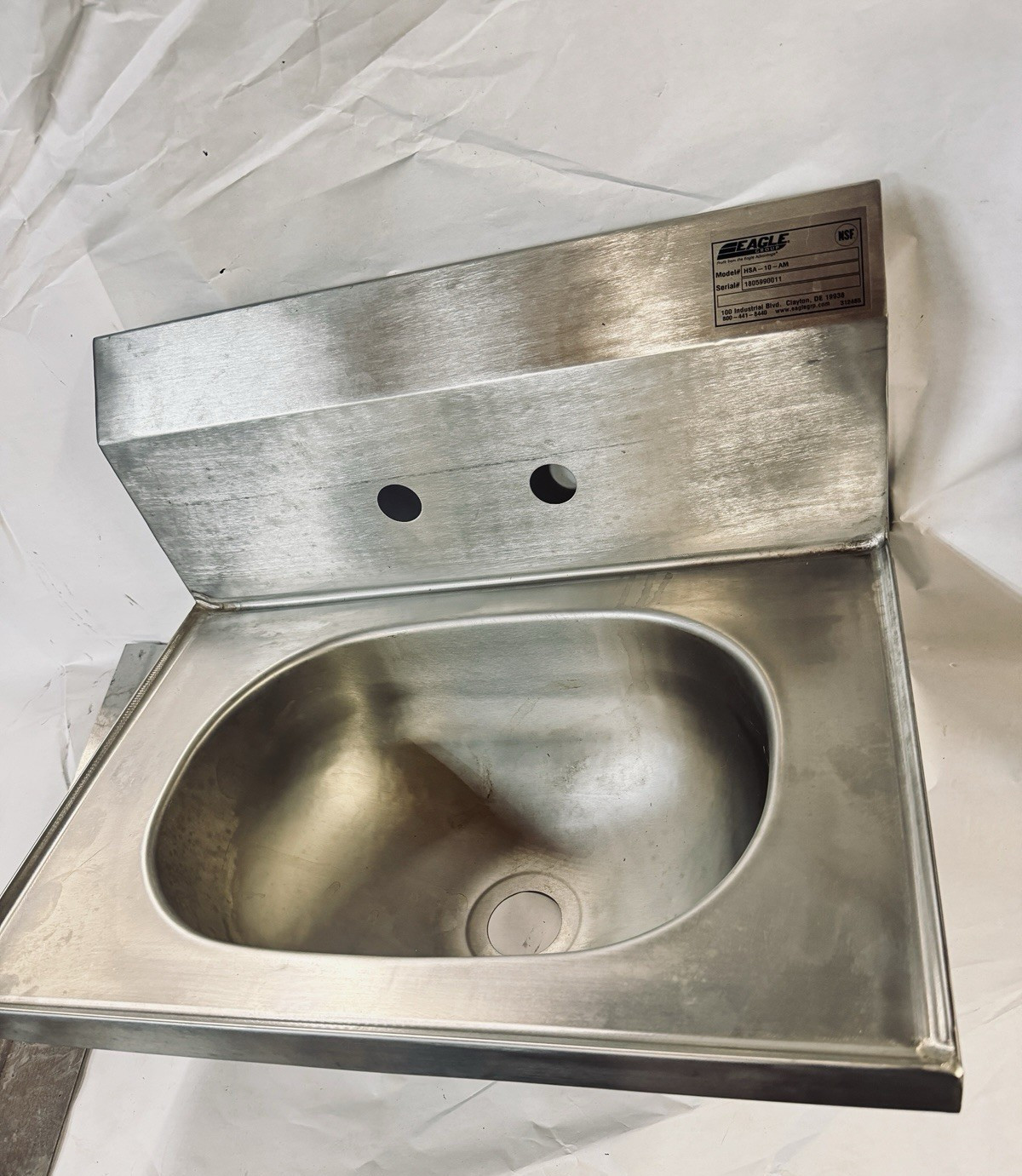 Eagle Group HSA-10-AM American Made Stainless Steel Wall Mount Hand Sink 19″x15″