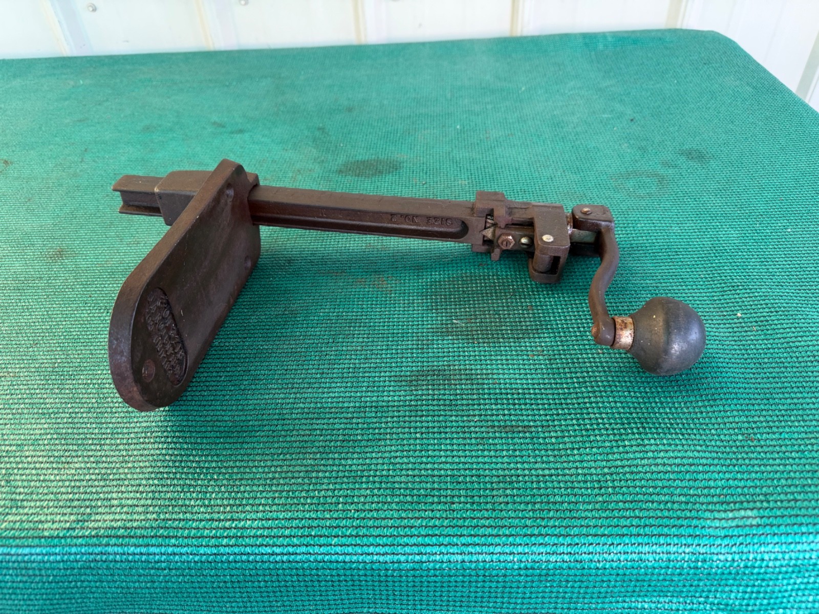 Vintage No. 2 Can Opener Manual Table Heavy Duty Commercial Kitchen Restaurant