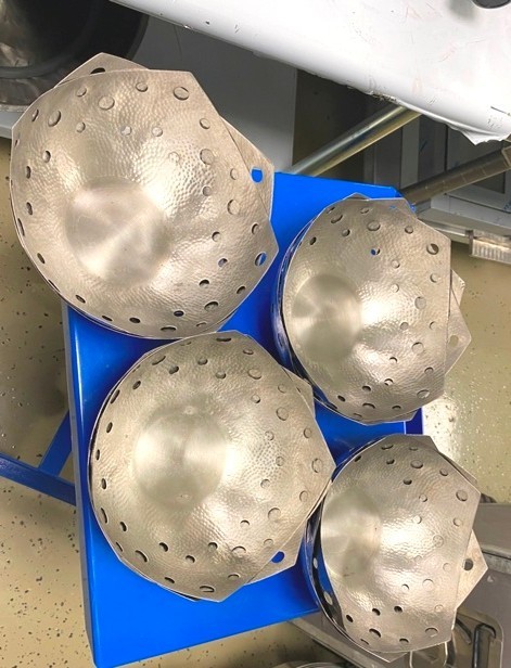 Baskets/ Bread Table Baskets 9″ Modern Chrome