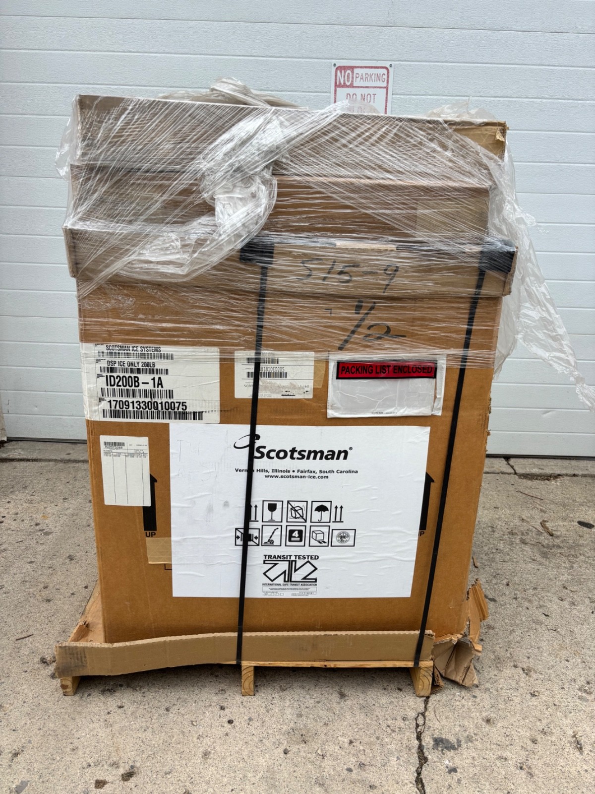 NEW Scotsman ID200B-1A 200 Pound Ice Dispenser w/ Adapter Kit NEW