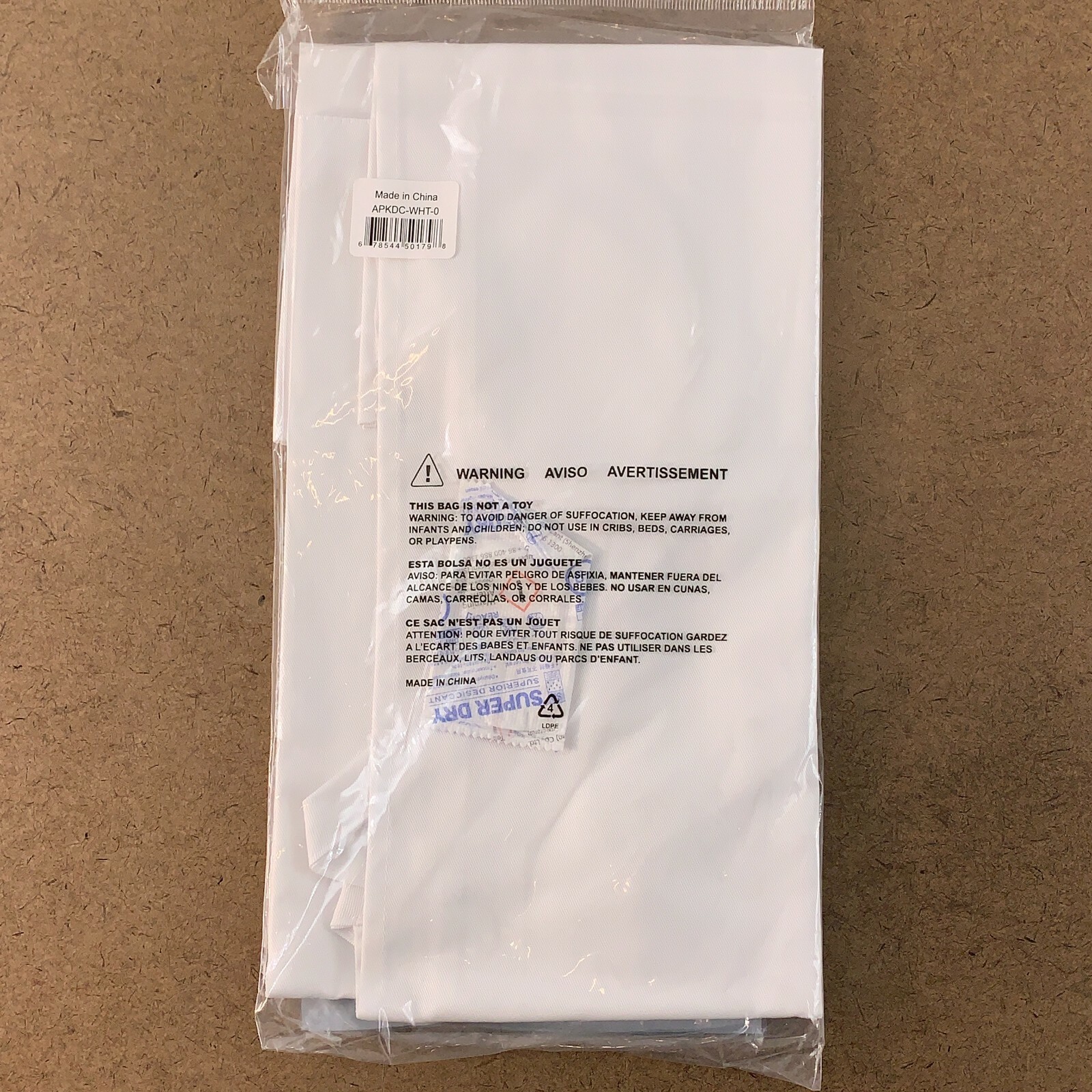 Chef Works Adult One Size (33″ Long X 28″ Wide ) White Bib Apron APKDC NWT