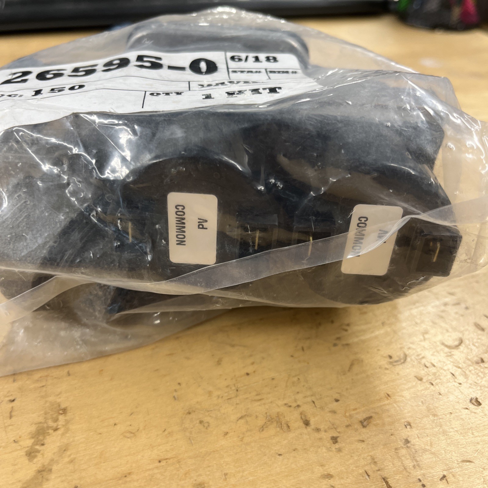 Montague Oven 265950 Combination Gas Valve — Natural Gas Part# 26595-0 – NEW