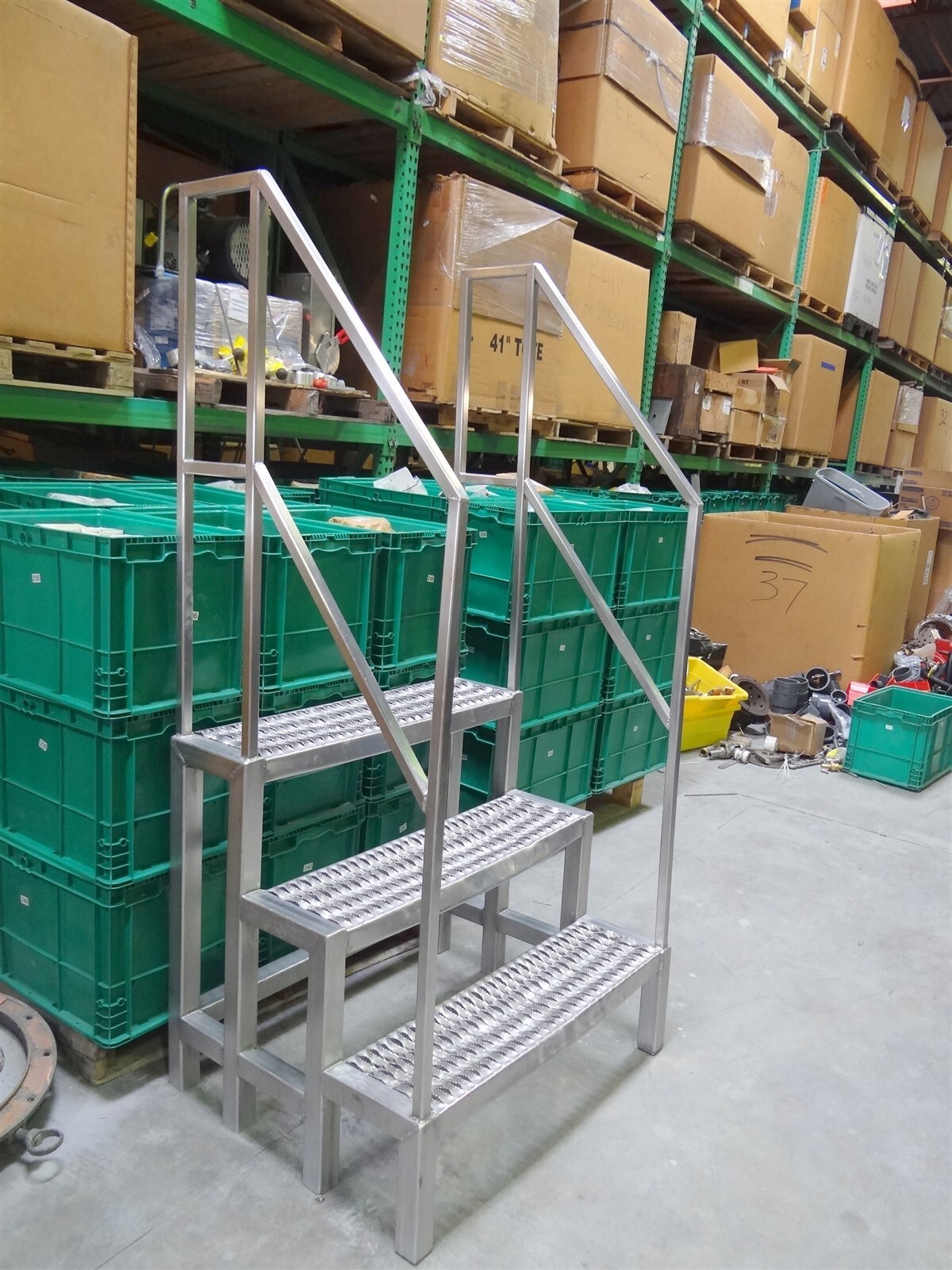 Stainless Steel Stairs Multi-Purpose / Sanitary Locations 73″ x 36.5″ x 29″
