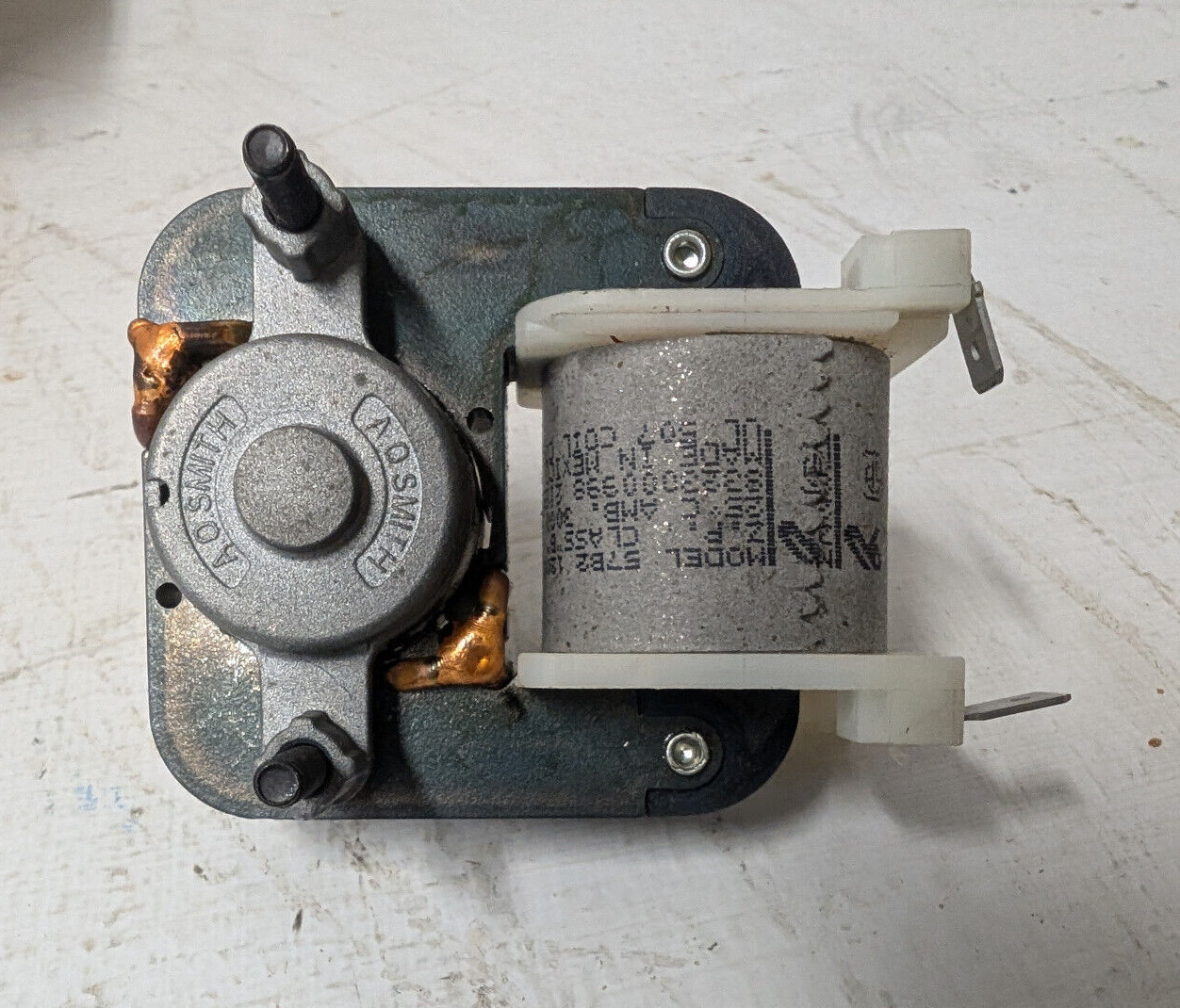 All Points 57B2 Fan Motor for Silver King 256-1065, 3000 rpm, 120V, 0.55 A, 60Hz