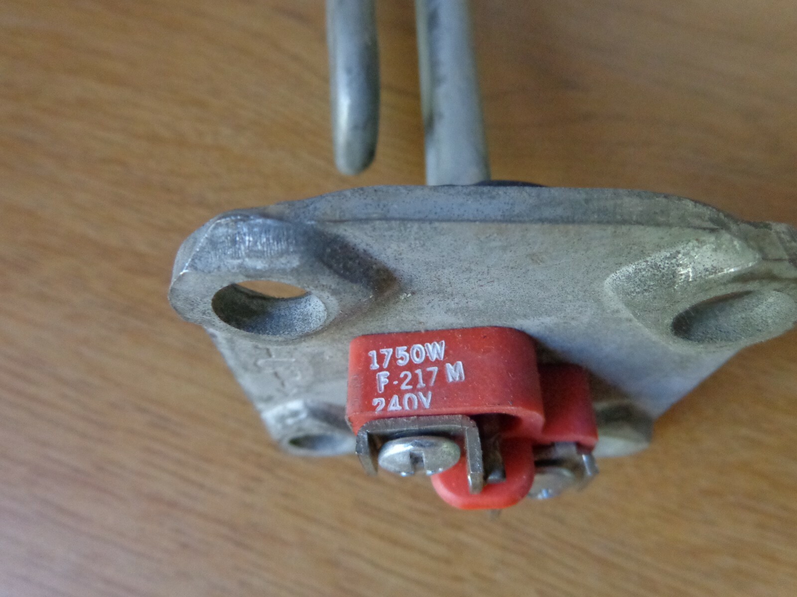 HEATING ELEMENT 1750W 240V 208V F-217M 1313W