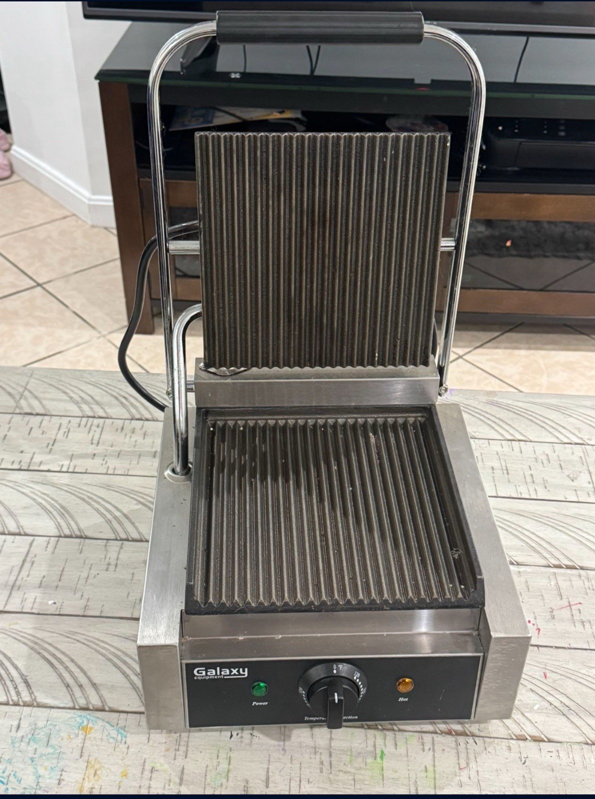 ✅Galaxy P68 Single Panini Sandwich Grill with Grooved Plates – 8 1/2 x 8 1/2 ✅